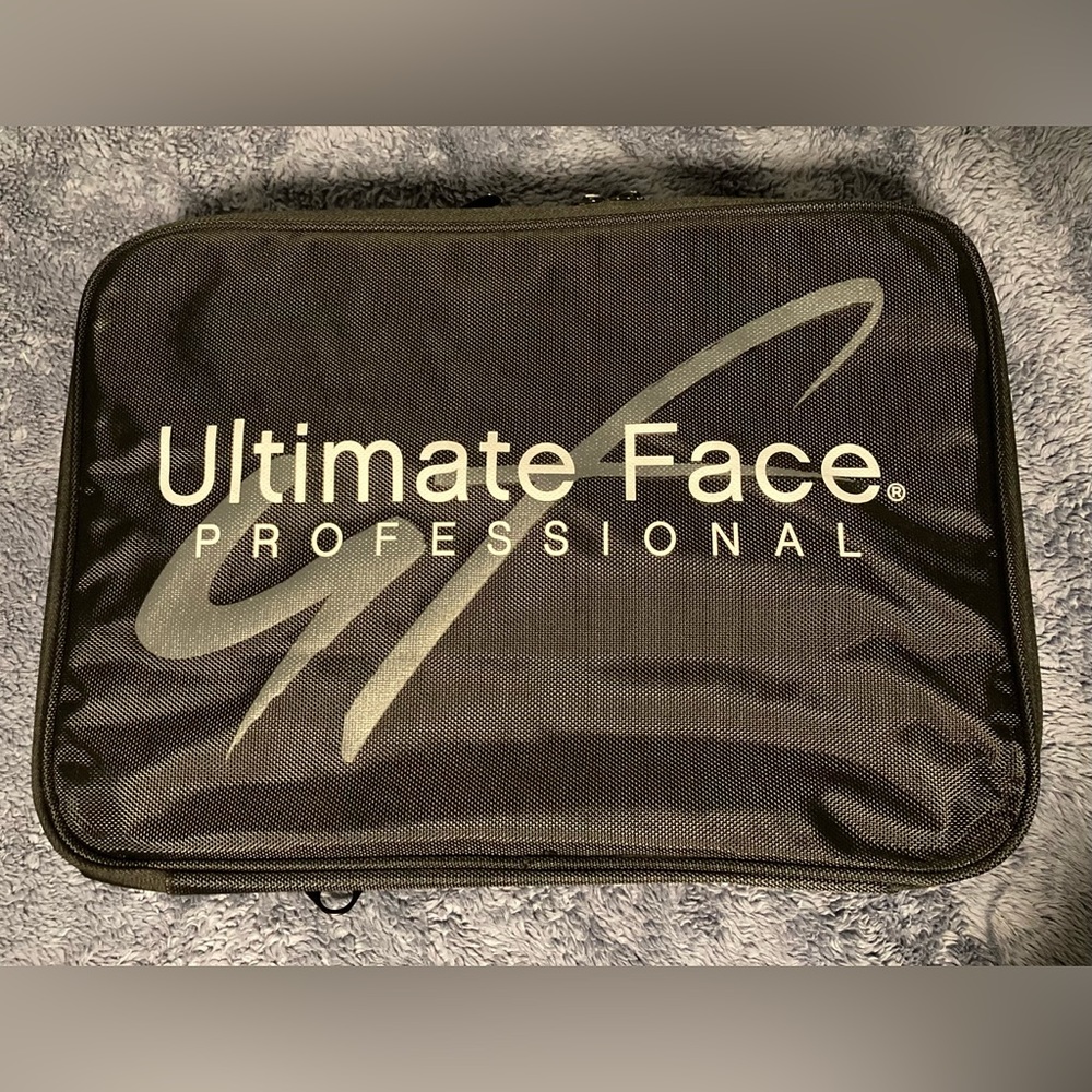 Ultimate Face Professional Makeup Kit